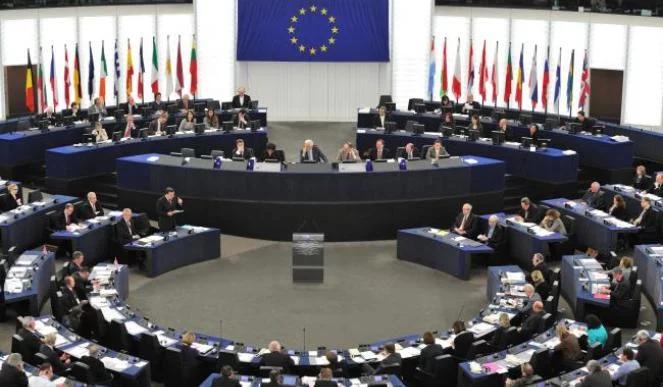 Parlament Europejski nie chce pamiętać o zbrodniach komunizmu?